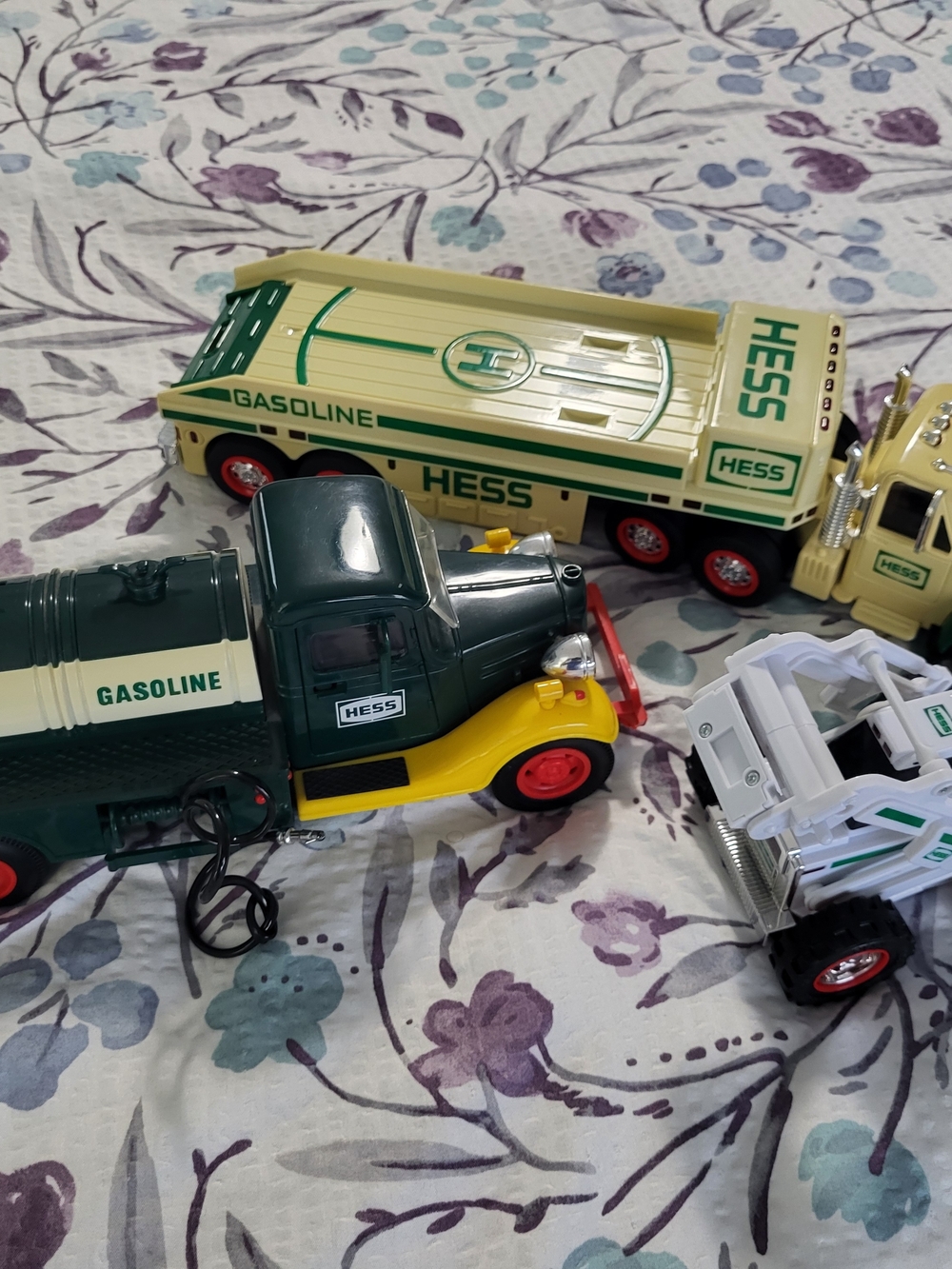 HESS VINTAGE Truck Lot, Gasoline Semi, Front Loader, First Hess Truck